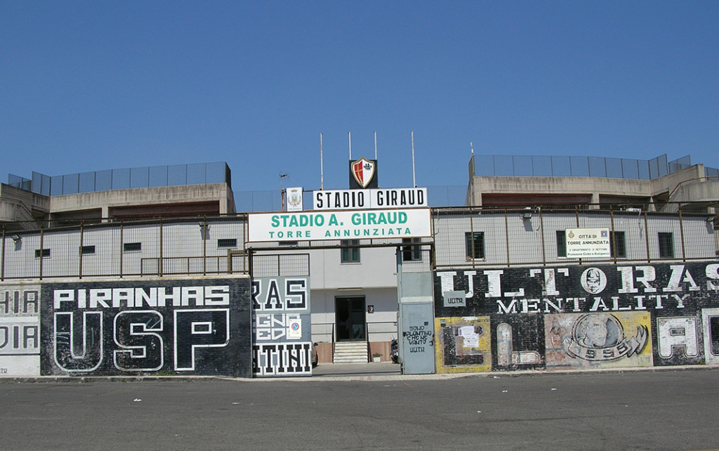 Stadio_Giraud_ingresso